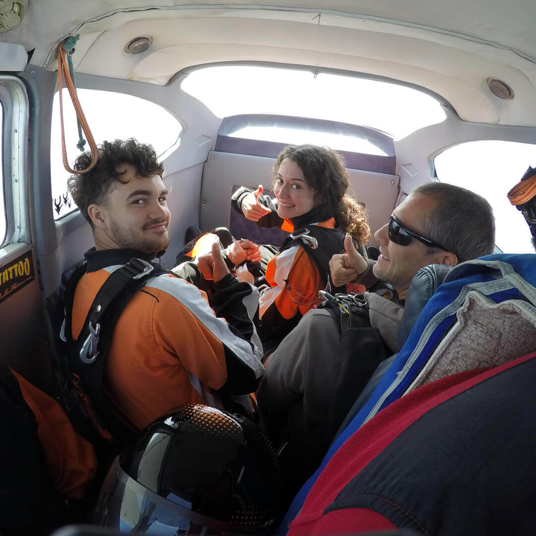 Ejtőernyős tandemugrás felkészülés